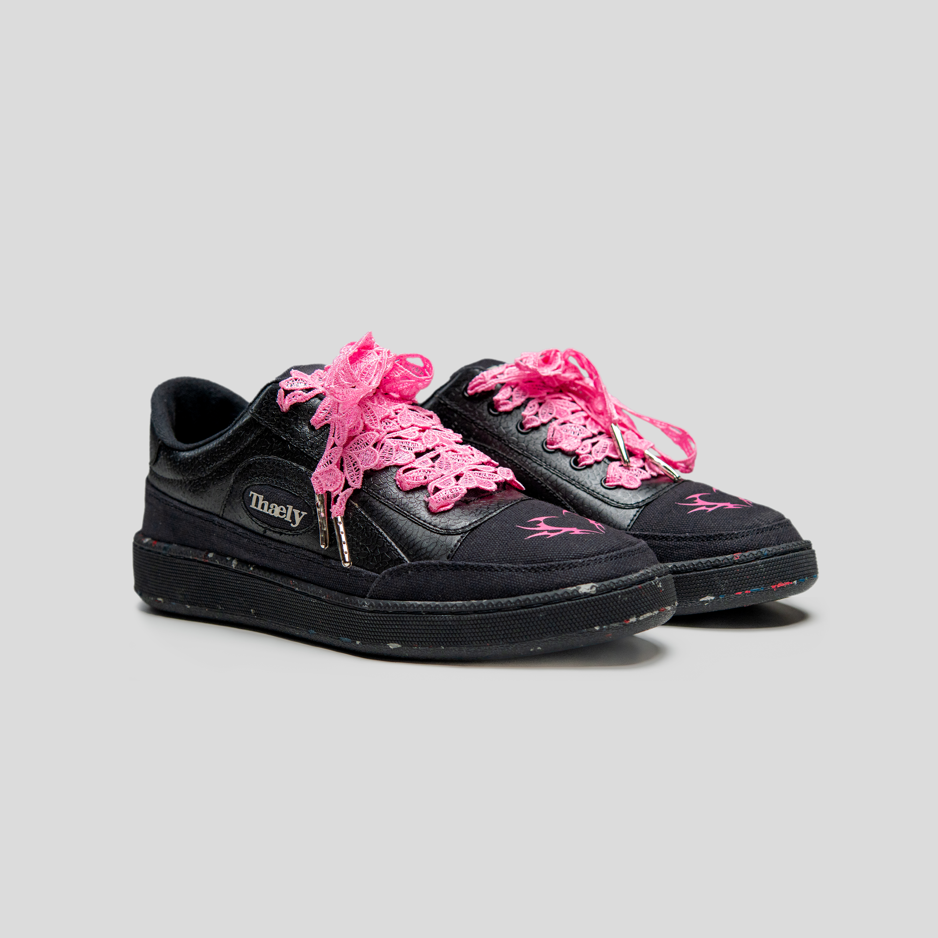 Y2K Pro Cybersigil – Limited Edition Sneakers