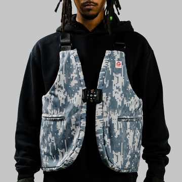 Digi Camo Convertible Vest Tote